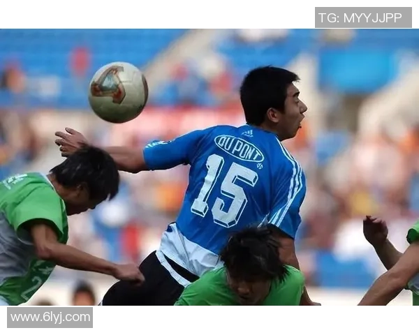 张彭足球：从青涩少年到职业球员的成长之路与奋斗故事