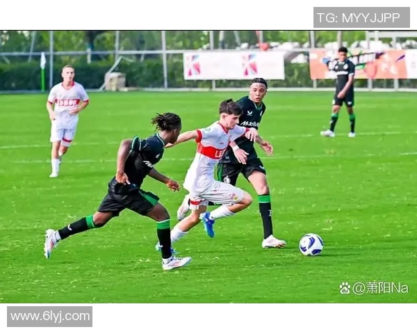日本足球明日之星崛起展现青春力量与未来希望 日本足球明日之星崛起展现青春力量与未来希望